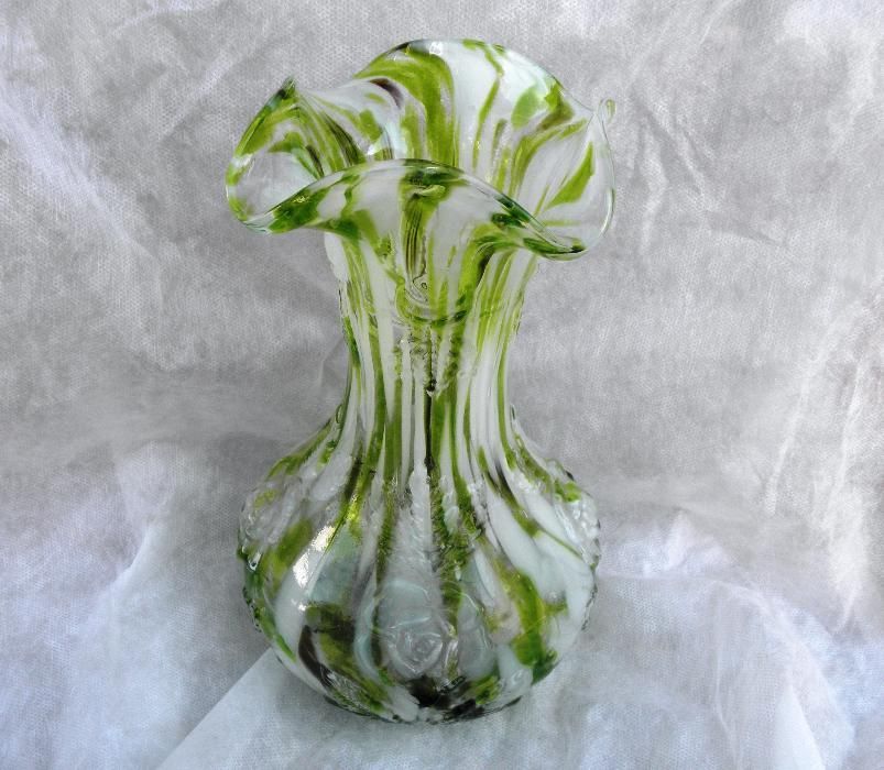 Jarra Vidro Verde e Branco