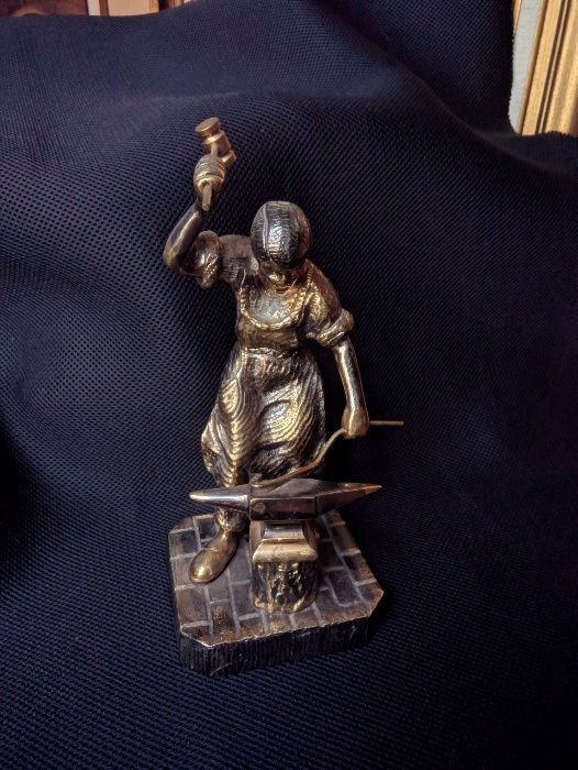 Estatueta Bronze Ferreiro