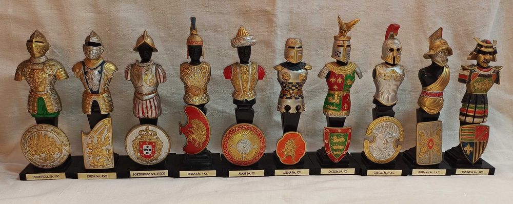 Armaduras Escudos Miniaturas Civilizações